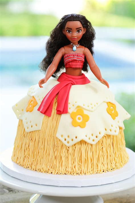 torta moana|disney princess moana cake.